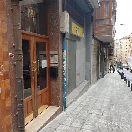 Проживание в семье Con Bano Privado