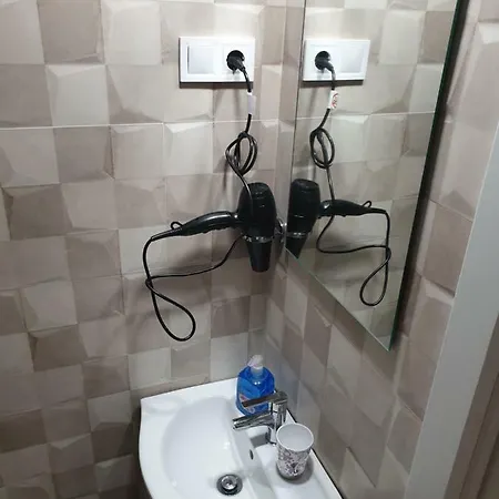 Con Bano Privado Homestay szállás